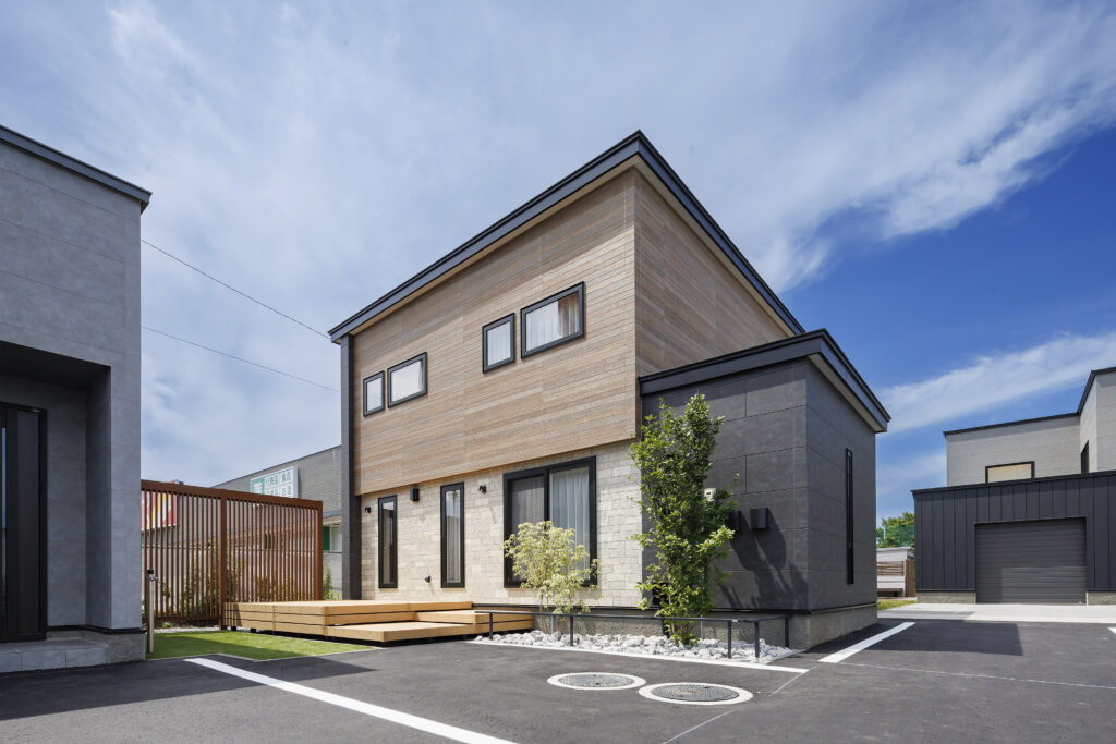 ㈱ロゴスホーム　神楽モデルハウス-豊(yutaka)-